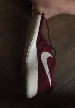 Violet roshe runs