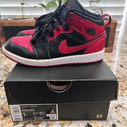 Jordan 1 Mid Size 1 Youth