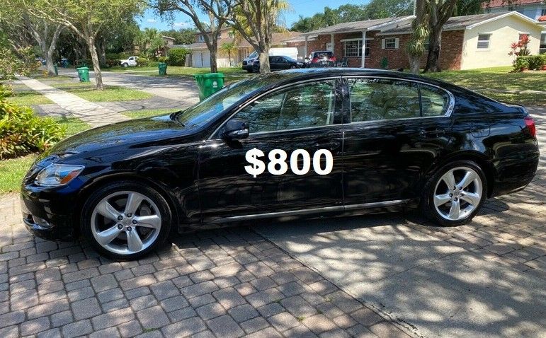 Full Price $8OO Lexus GS 2010 Immaculate condition