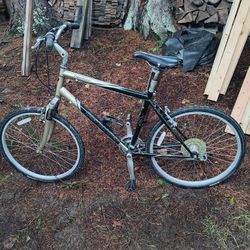 Specialized Expedition 21 Speed Hybrid Bike