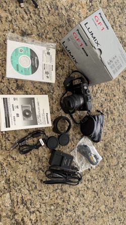 Panasonic Lumix DMC-GF1 12.1MP Camera Kit w/ 14-45mm Lens & All Accessories