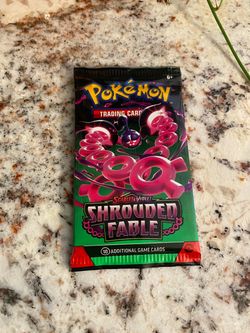 Shrouded Fable Pokemon pack