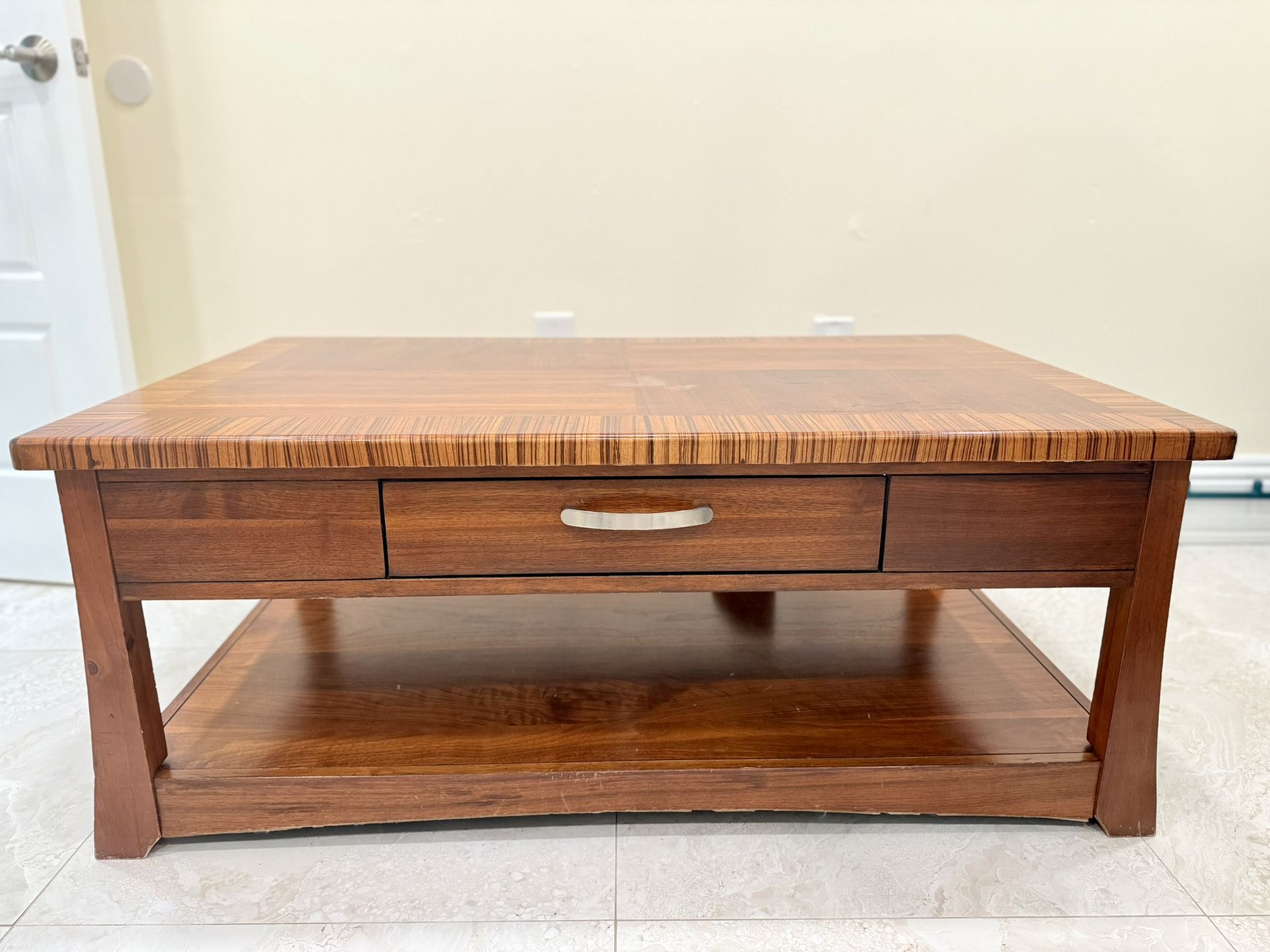 *** Coffee Table ***