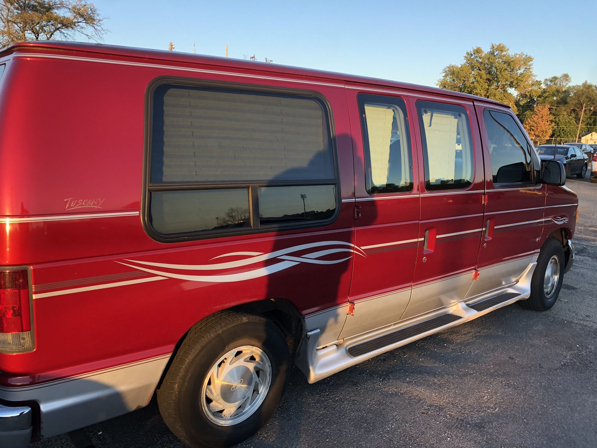 2002 Ford E-150