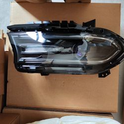 For 2016-2020 Dodge Charger Front Headlight Assembly Driver Passenger
