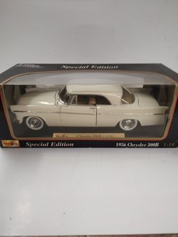 118th scale antique car 1956 Chrysler 300B special edition