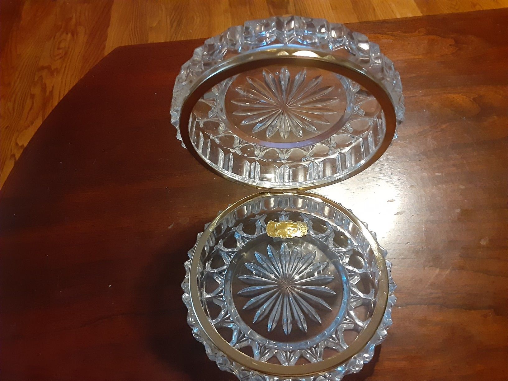 GORGEOUS LOOKING IMPERLUX world's Finest Genuine lead Crystal Made in Western Germany