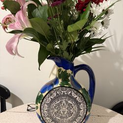 Hand-Painted Ceramic Pitcher Ceramic jar of Mexican vintage, hand painted, 38 cm, decorative folkloric style, ceramic jar of large Mexican Talavera.