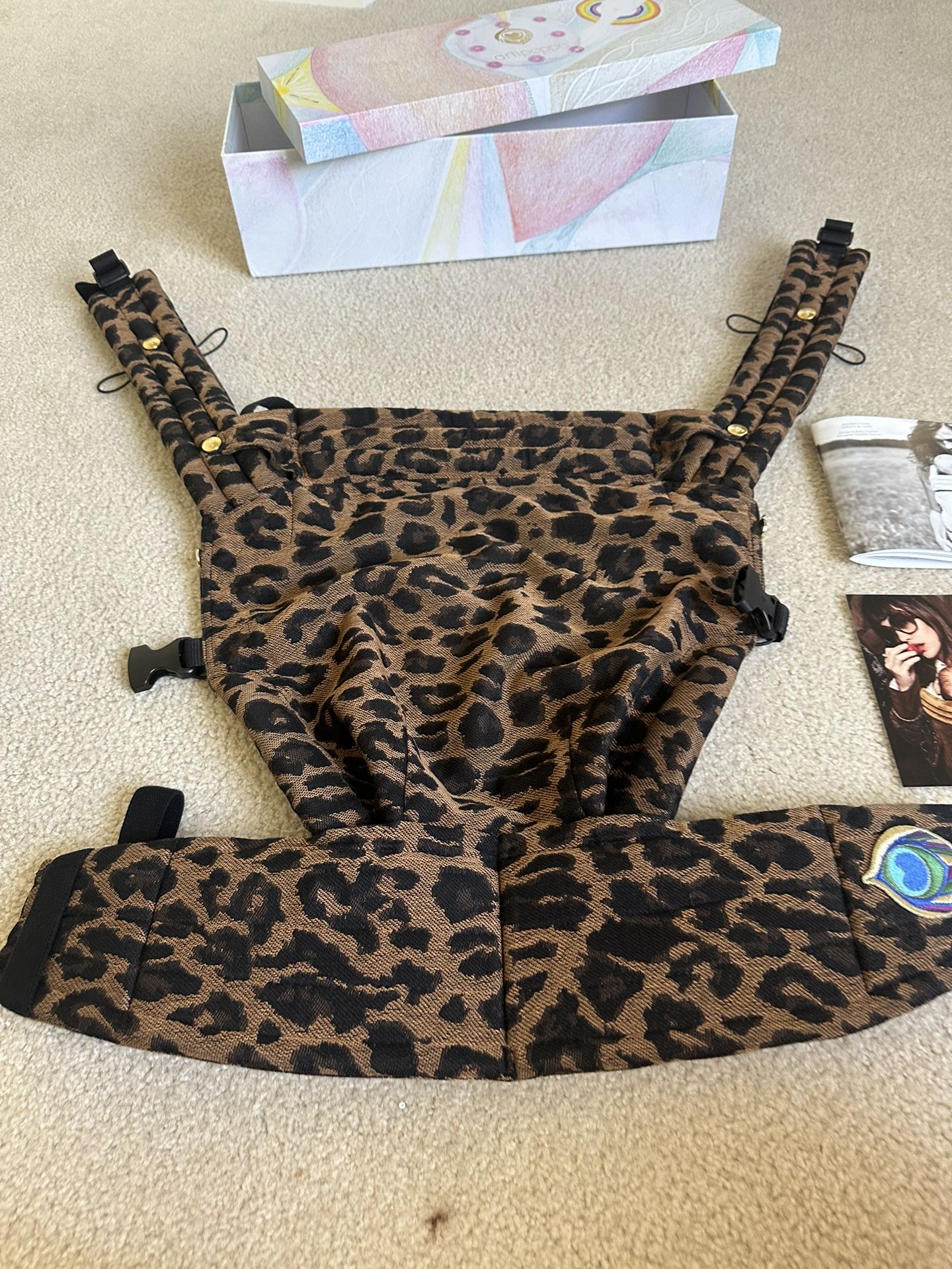 ZG Classic Leopard Baby Carrier