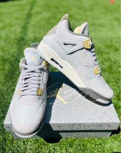 ✅ Jordan 4 Retro SE Craft Photon Dust Men Size 11✅