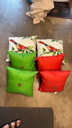 Outdoor pillows