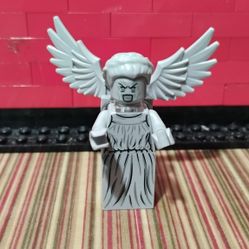LEGO  Weeping Angel (Dr. Who)