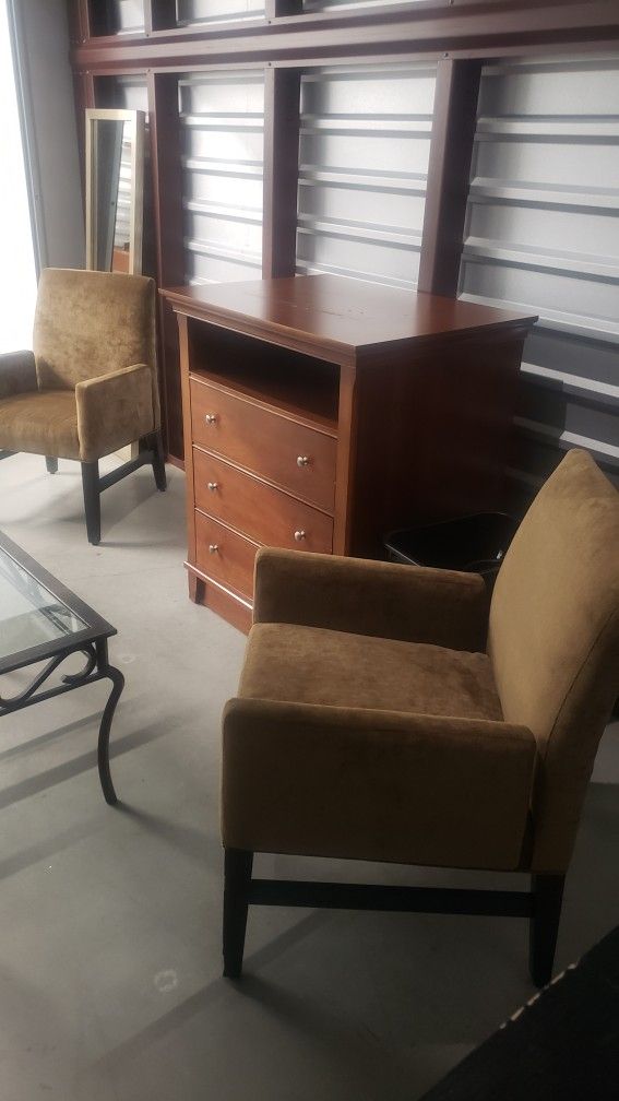 Tv Stand , Nightstands And Matching Desk