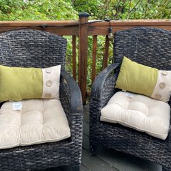 Pier 1 Import  Ratan Patio Chairs With Cushions 