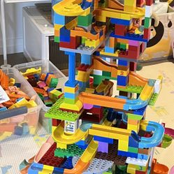 Duplo - Characters, Animals, Cars, Trucks, Trains, Marble Run 