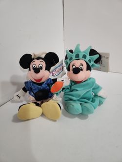 Vtg DISNEY Store MINNIE MOUSE Statue of Liberty Plush W tourist MICKEY LOT 2 NEW
