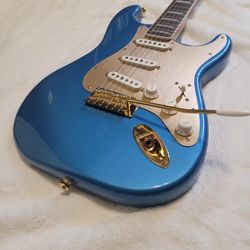 Lake Placid Blue 40th Anniversary Squier Stratocaster