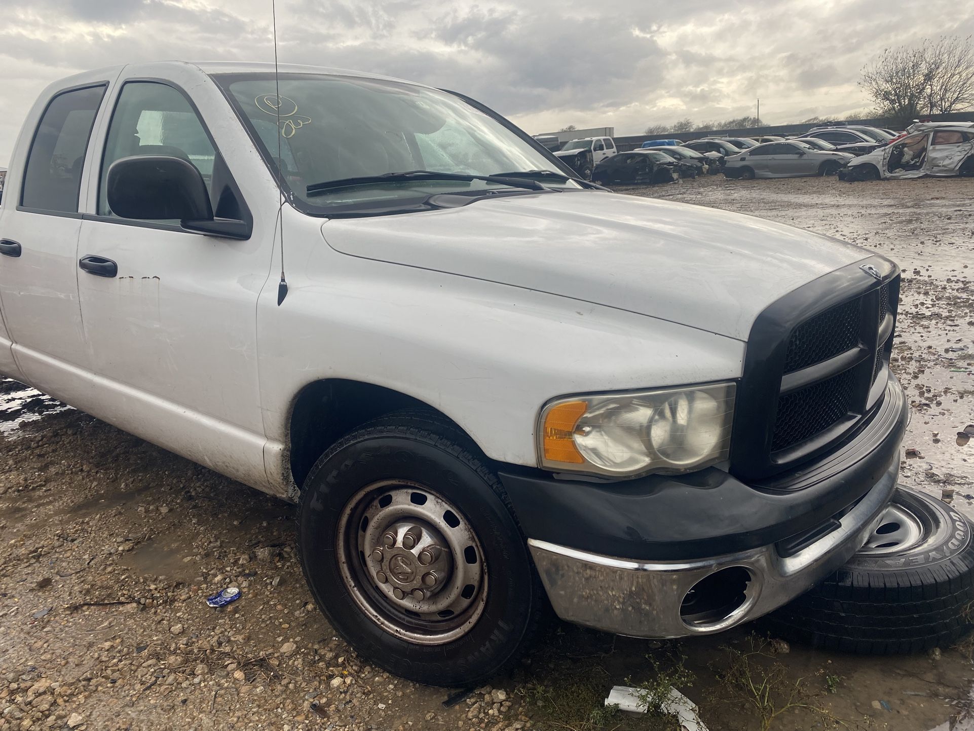2004 dodge ram 2500 diesel 5.9L Cummins for parts Vendo Partes troca dodge Ram 5.9 diesel 4x2