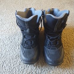 Men's Size 11.5 Columbia Arctic Trip Waterproof Boots (Like New) Pick Up In Florence KY 