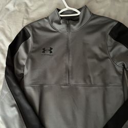 Under Armour Men’s Biking/running Fitted Shirt. Size Small