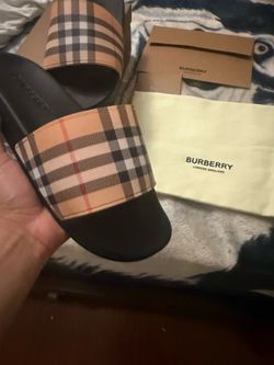 Burberry slides