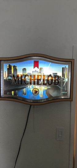 Vintage original Michelob sign that lights up