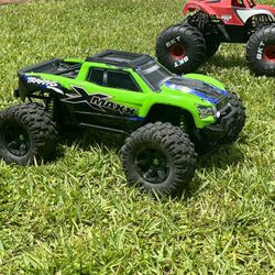 Traxxas Xmaxx 8s (Ready To Run) Battery/charger/extras 