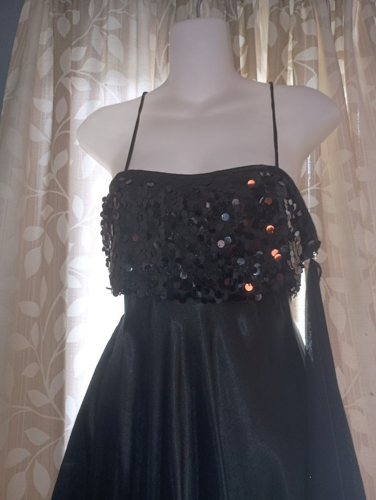 Sequin Black Dress With Shawl