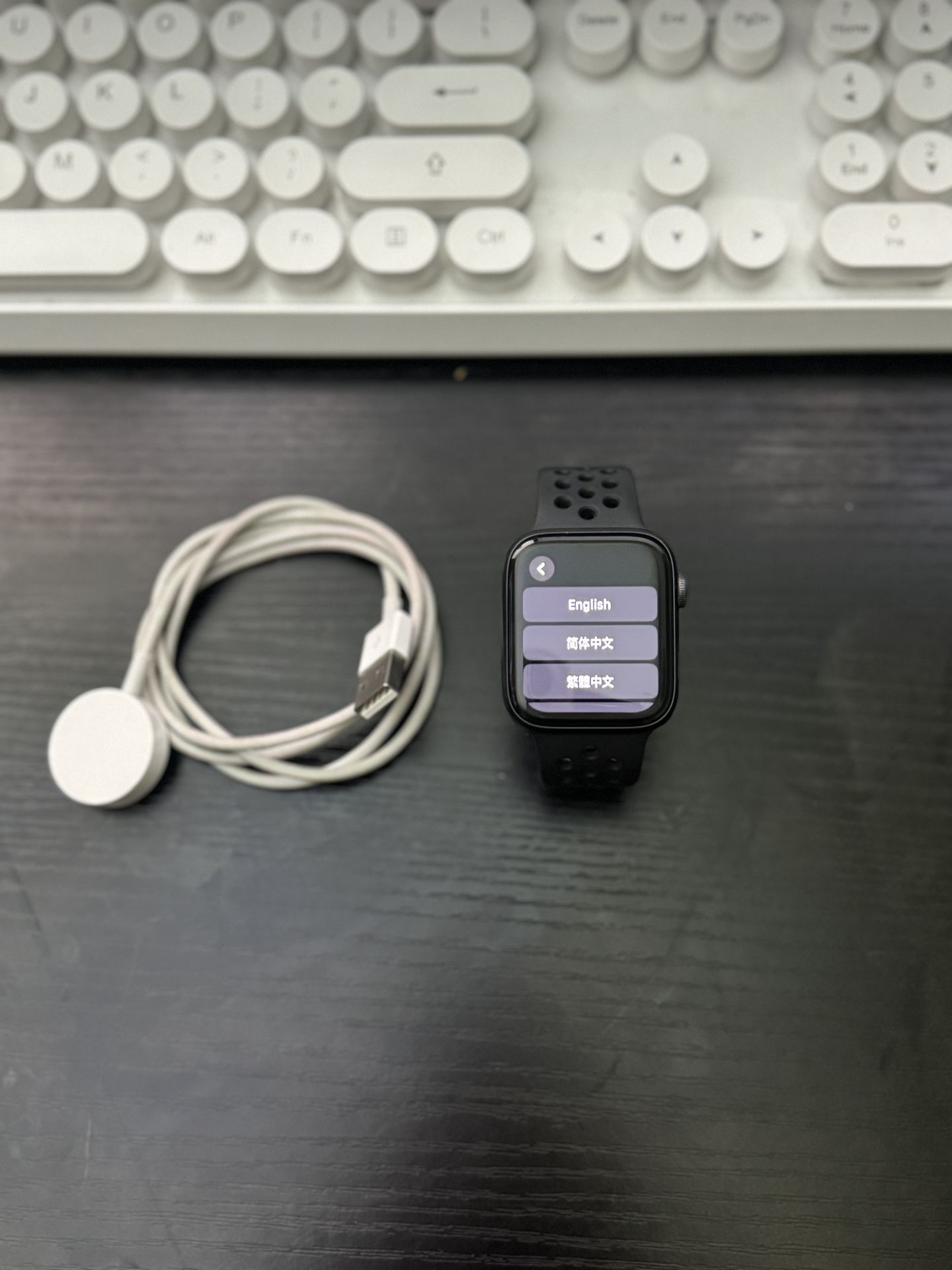 Nike Apple Watch SE