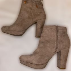 Lauren Conrad Zip Up High Heel Booties 