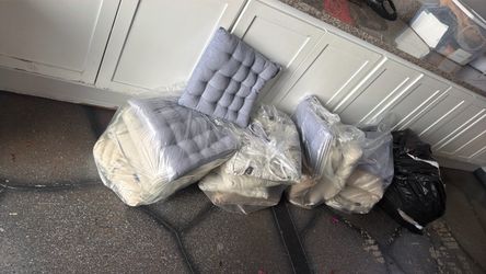 Patio pillows $30 for 20