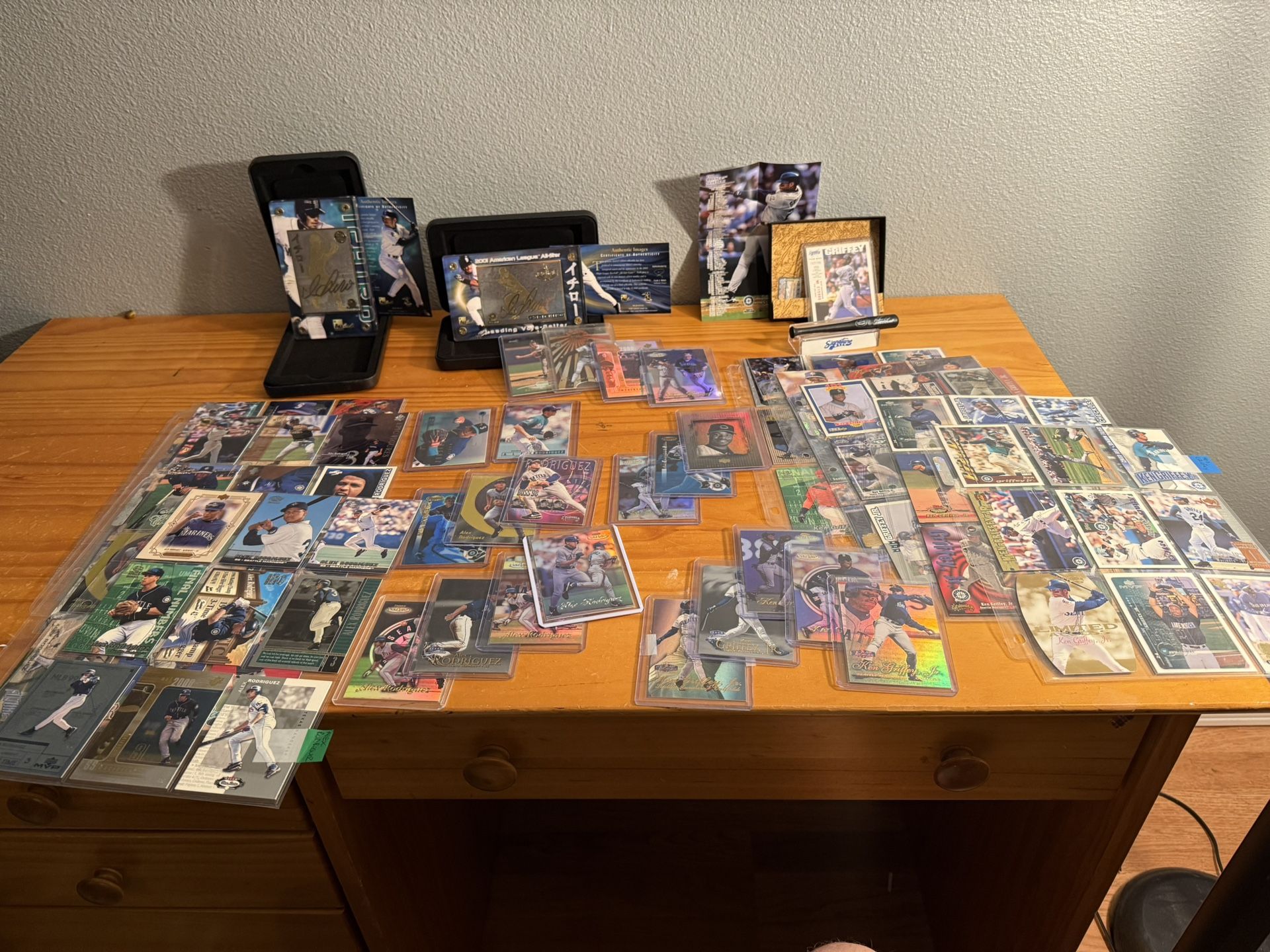 Baseball Cards- Sports Mariner Collection! Great condition. 