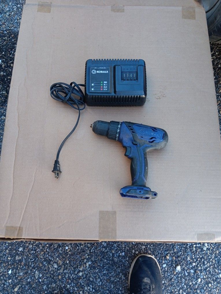 Kobalt 18V Cordless Drill With Charger