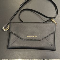 Michael Kors Jet Set Item Medium Envelope Clutch, Black Saffiano Leather, Gold Tone Hardware * Snap Closure, Polyester Lining * Inside Back Zip Pocket
