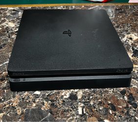 PS4 Slim