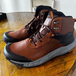 Waterproof military tactical boots