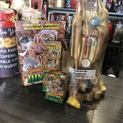 Paquete De La Santa Muerte Dorada 