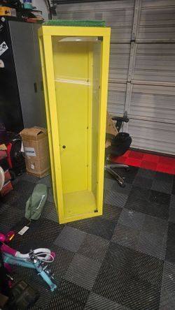 Display Cabinet