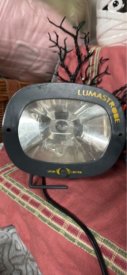 Lumastrobe Strobe Light with Speed Control