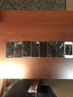 iPhone 4/4s - Lot of old/used iPhones