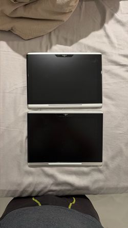 Two Bentley Bentata rear seat TVs never used in great condition OEM