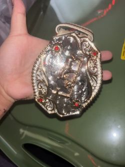 Belt With Big Buckle 