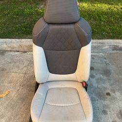 Toyota Corolla 2020 Passenger Side Seat