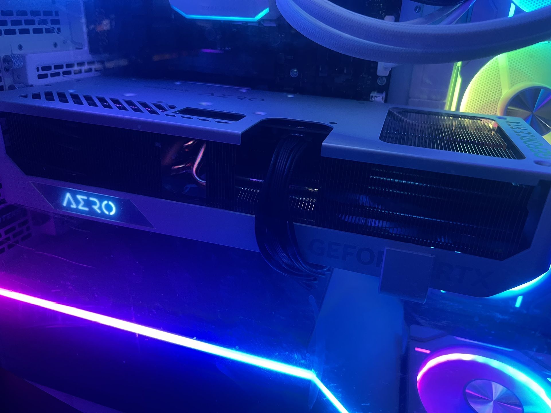 4080 Super Aero White