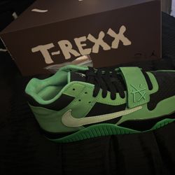 CJ1 T-Rex jump man jack green spark