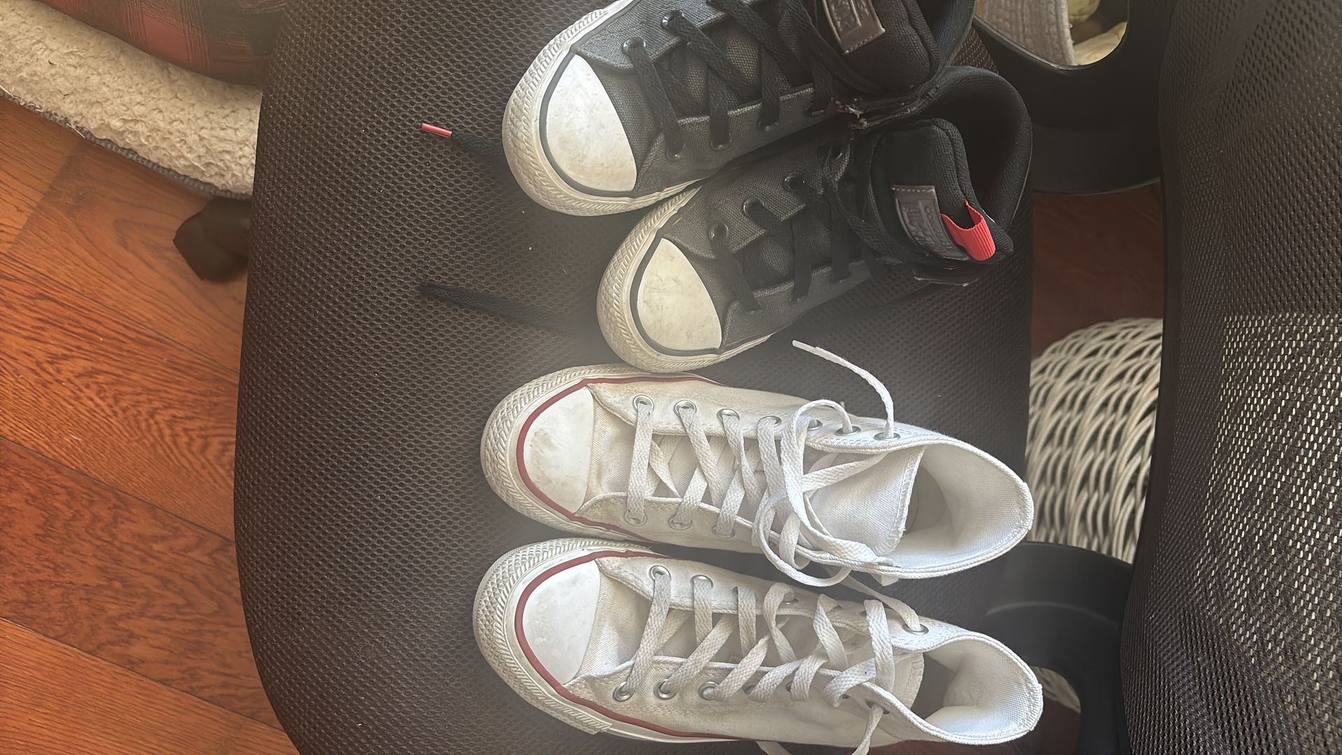 Converse