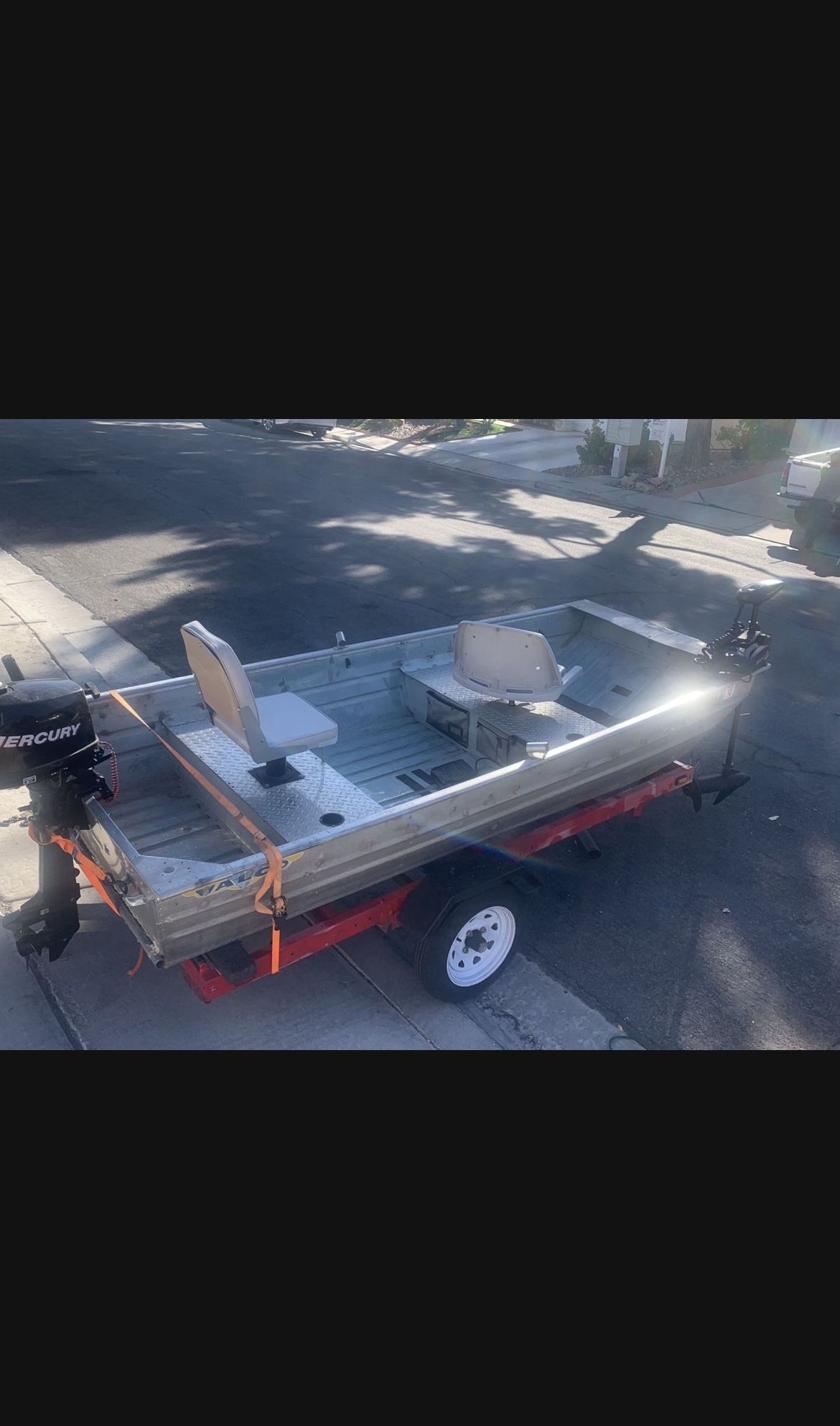 Aluminum Fishing Boat With Motor & Trolling Motor