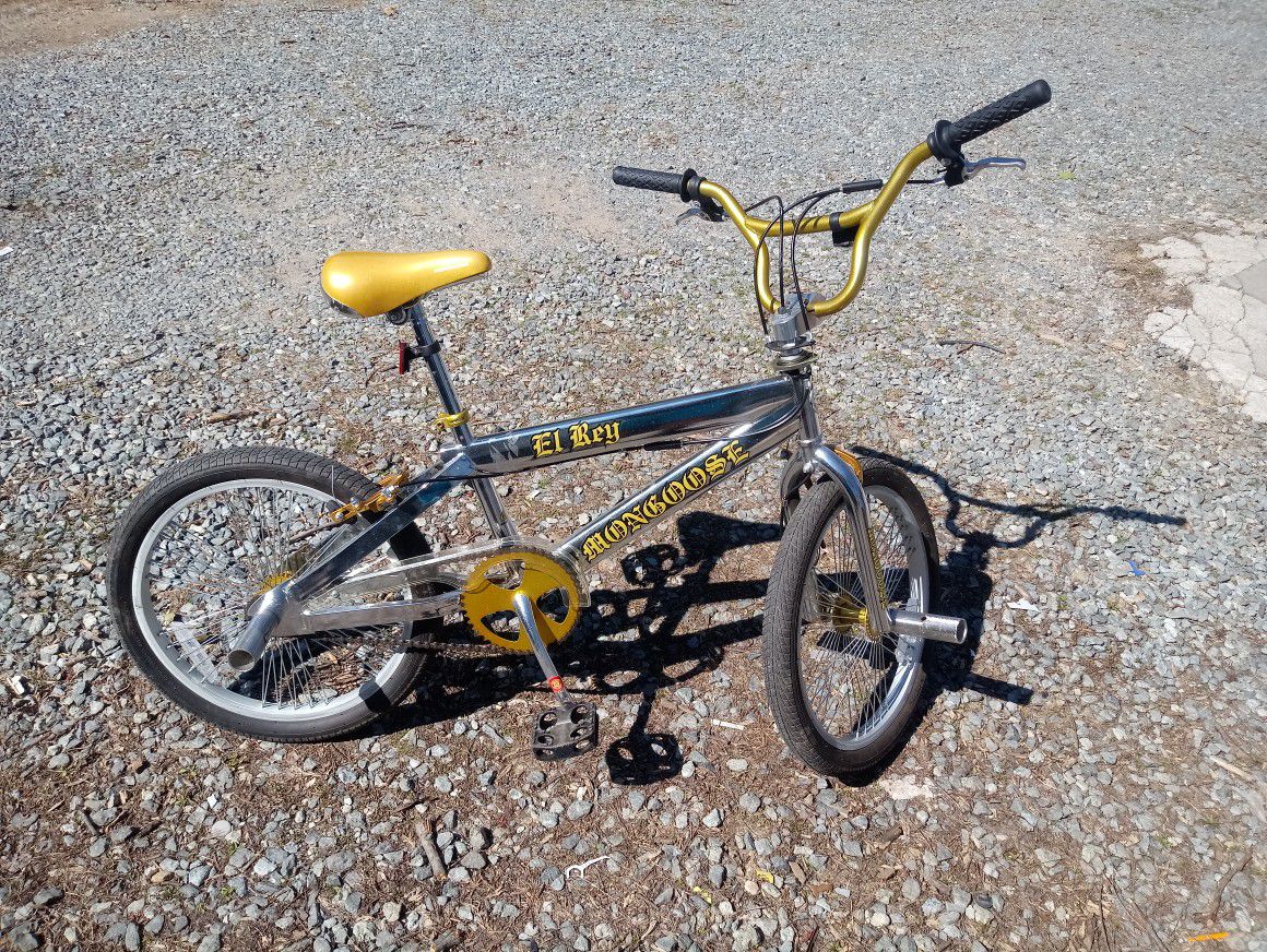 Mongoose EL Ray BMX Bike (Chrome/Gold)