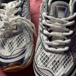 Bottega Veneta Orbit sneakers, white/silver size 6.5 men’s, size 8 women