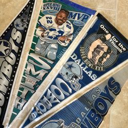 Lot Of Four 1990s Dallas Cowboys  Pendant Flags  